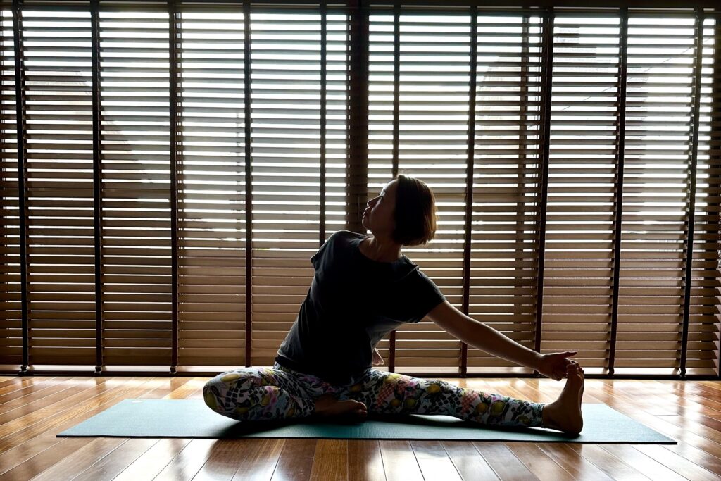 ヨガスタジオ Regal（リガール） 株式会社ヘンなカタチ